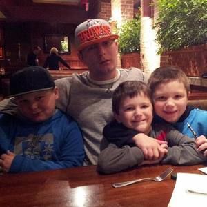 Meet your Posher, Gregory